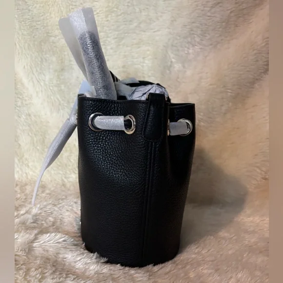 Kate Spade mini bucket purse with coin wallet and shoulder strap